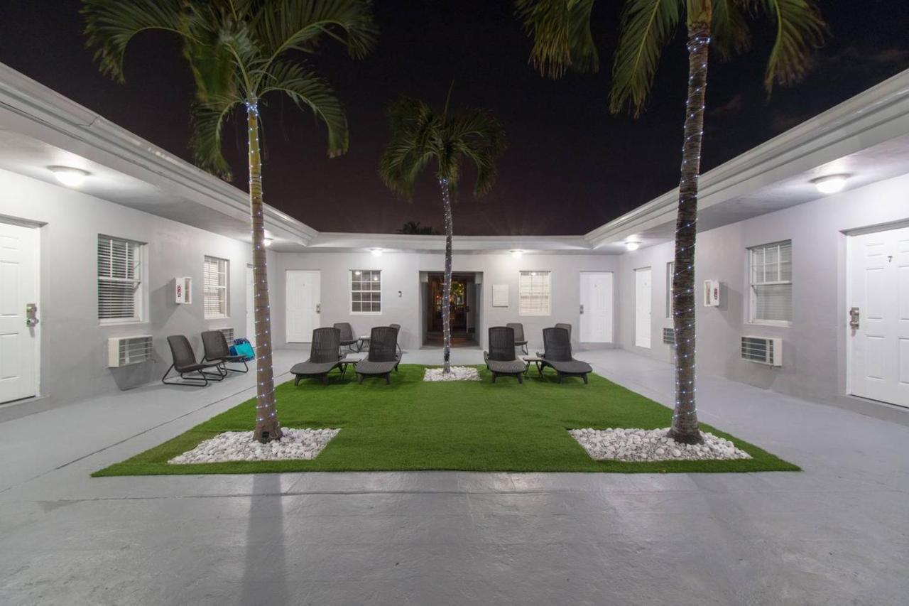 Chick & Fashionable 1 Bedroom Apt Beach Unit # 4 Hollywood Dış mekan fotoğraf